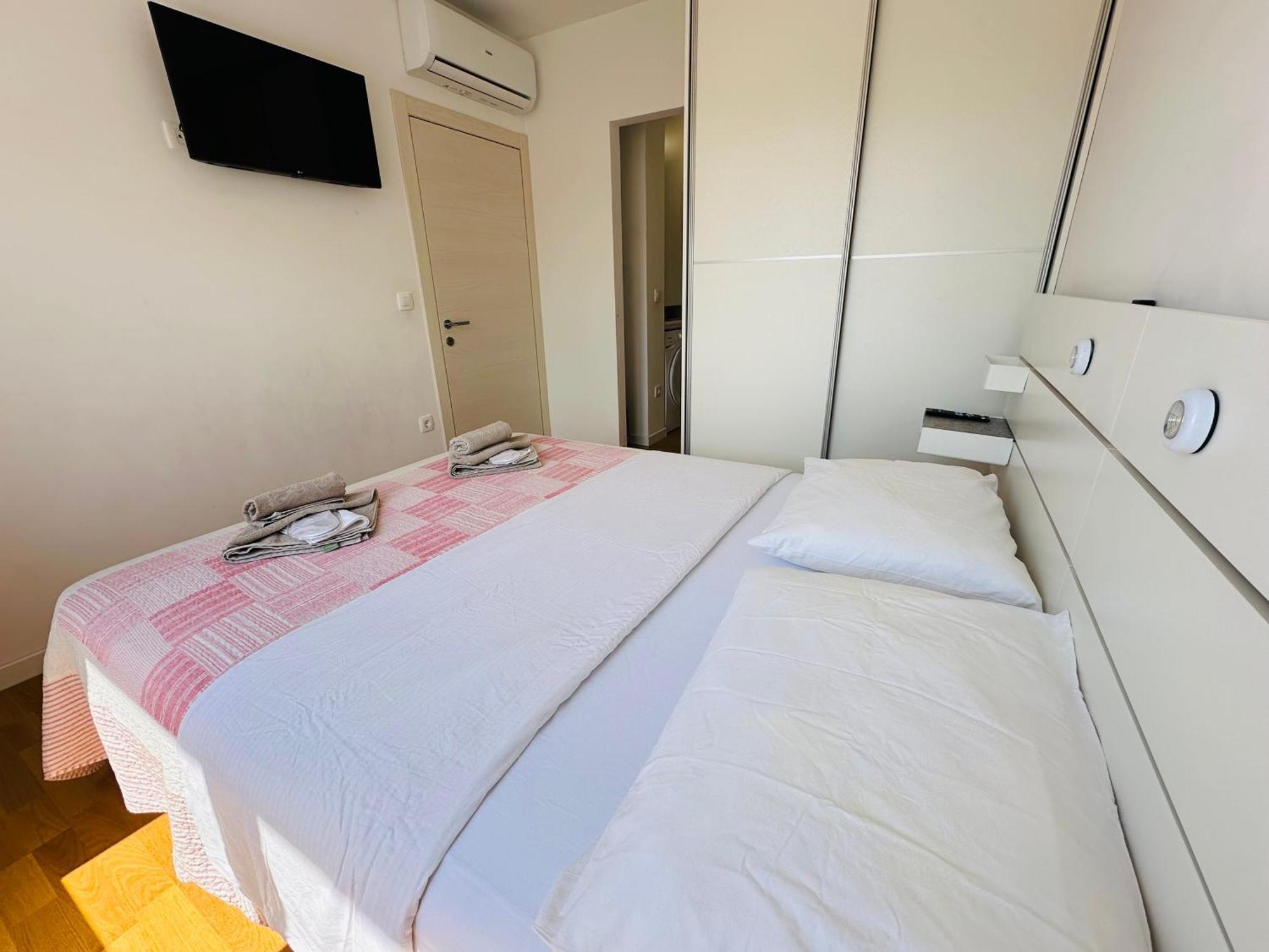 Apartment King With Private Parking Zadar Exteriör bild